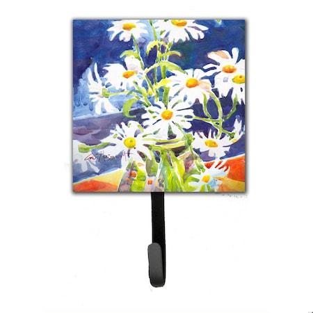 Carolines Treasures 4.25 x 7 in. Flowers Daisy Leash Or Key Holder 6003SH4